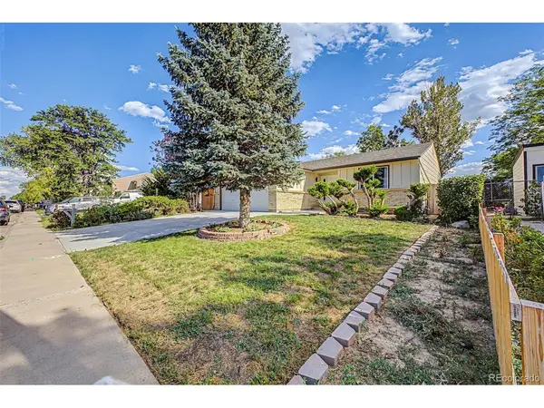 884 Madison, Bennett, CO 80102
