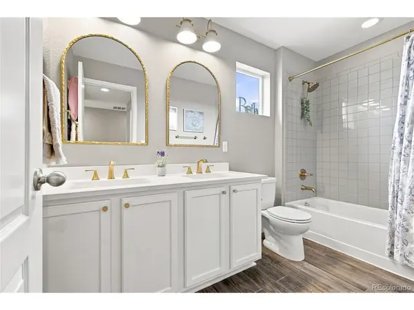 25647 E Maple, Aurora, CO 80018