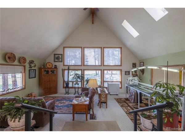 187 Arrowrock, Florissant, CO 80816