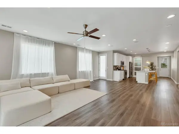 257 S Scottsburg, Aurora, CO 80018