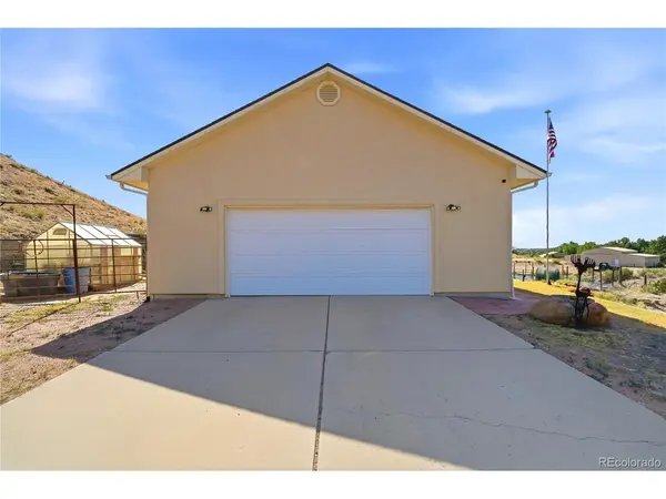 570 Valley, Penrose, CO 81240
