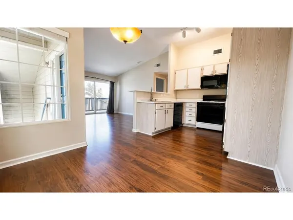 3876 Canyon Ranch #202, Littleton, CO 80126