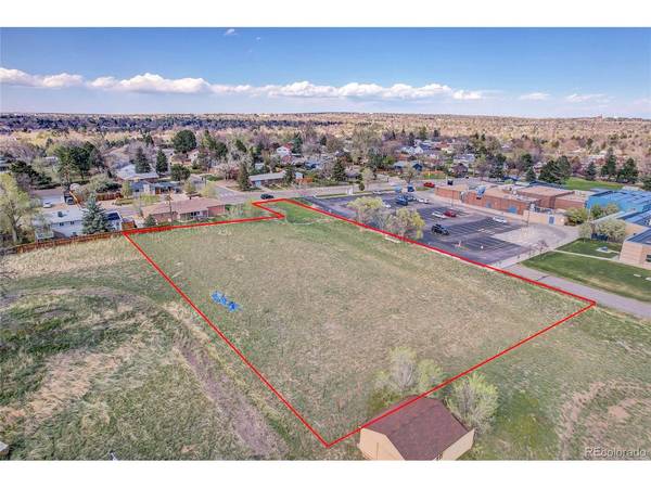 7402 W 76th, Arvada, CO 80003
