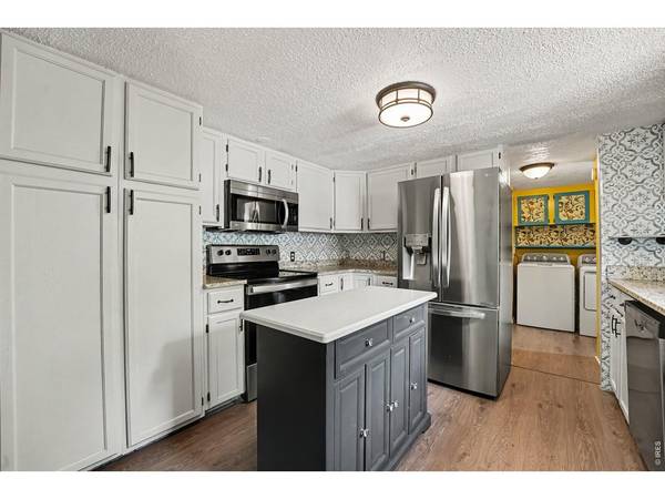 1166 Madison #83, Loveland, CO 80537
