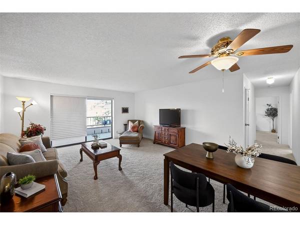 2868 S Heather Gardens #103, Aurora, CO 80014