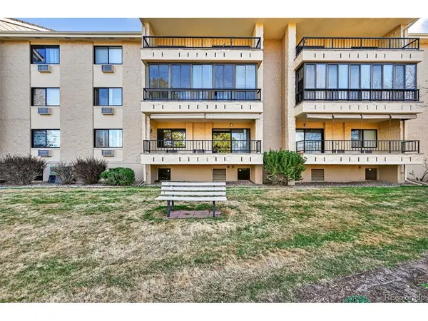 2868 S Heather Gardens #103, Aurora, CO 80014