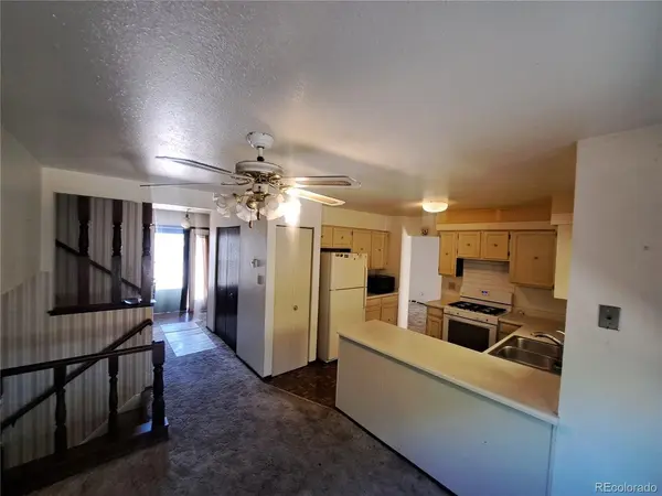4571 Abilene, Denver, CO 80239