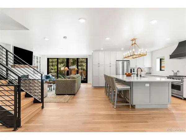 582 S York, Denver, CO 80209
