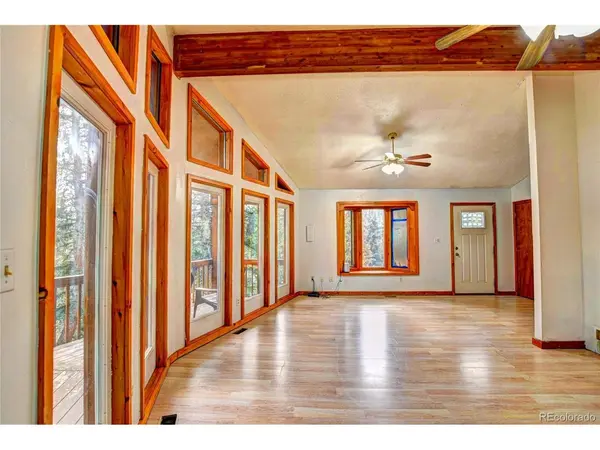 38 Grebe, Como, CO 80456