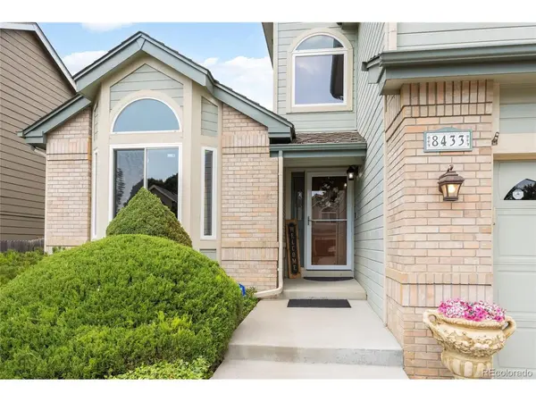 8433 Owens, Arvada, CO 80005