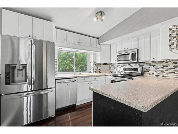 6108 S Swadley, Littleton, CO 80127