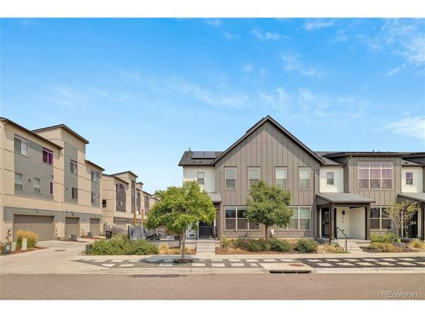 9811 E 56th, Denver, CO 80238