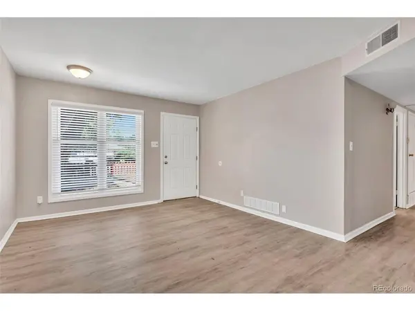 1215 Yuba, Aurora, CO 80011