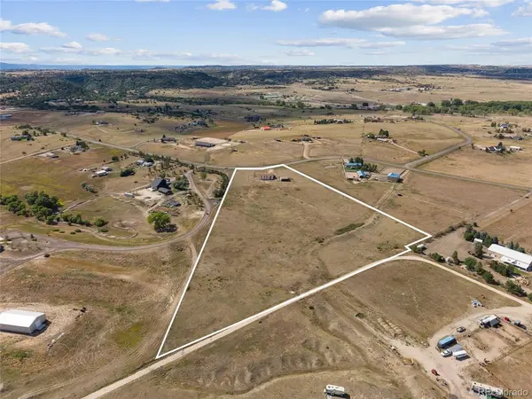 1045 Castlewood, Franktown, CO 80116