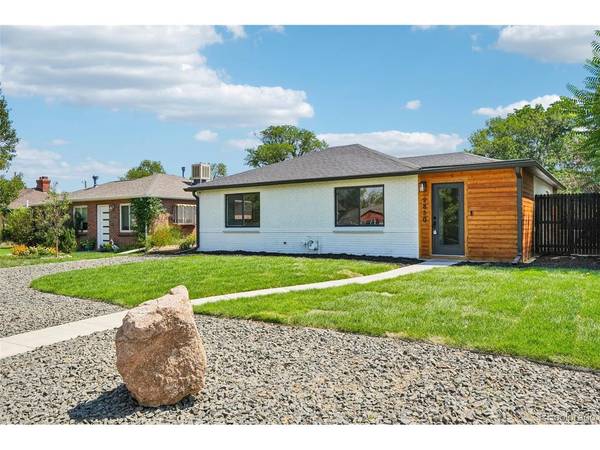 2850 Ivy, Denver, CO 80207