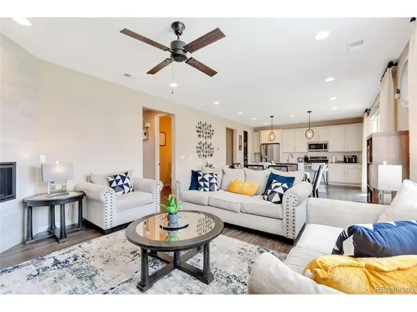 277 S Scottsburg, Aurora, CO 80018