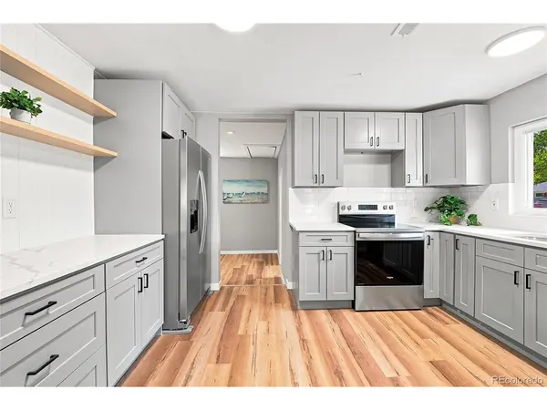 1364 Lima, Aurora, CO 80010