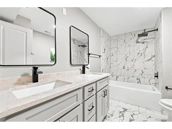 1364 Lima, Aurora, CO 80010