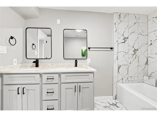 1364 Lima, Aurora, CO 80010