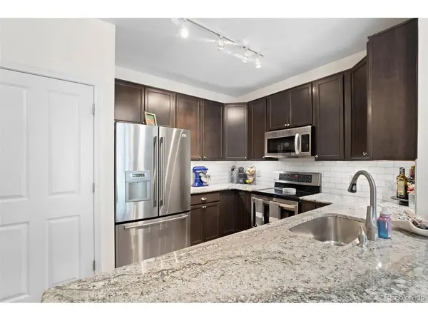 10052 W Ute #206, Littleton, CO 80127