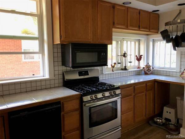 1059 Jackson, Denver, CO 80206