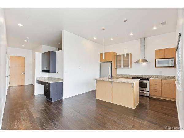 2958 Syracuse #416, Denver, CO 80238