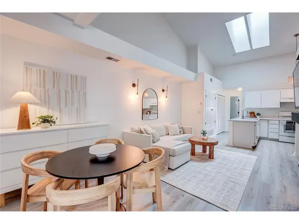 2812 W Centennial #D, Littleton, CO 80123