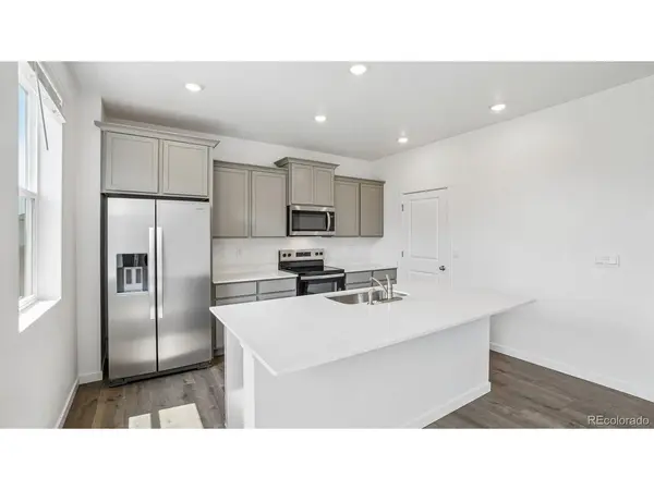 43113 Castle Stuart, Elizabeth, CO 80107