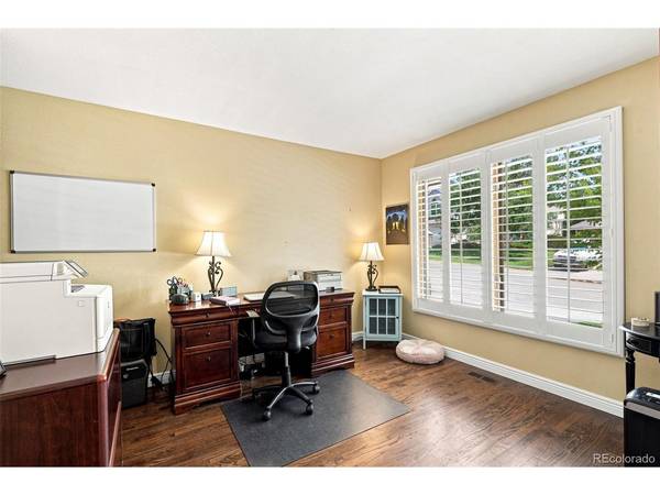 6599 S Oak, Littleton, CO 80127