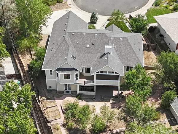 2057 S Ironton, Aurora, CO 80014