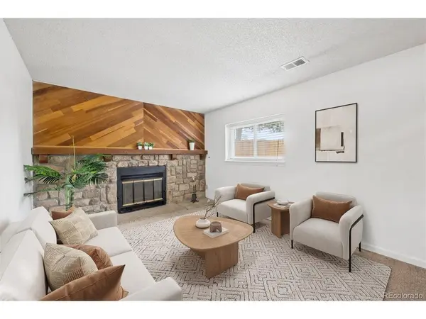 5832 S Netherland, Aurora, CO 80015