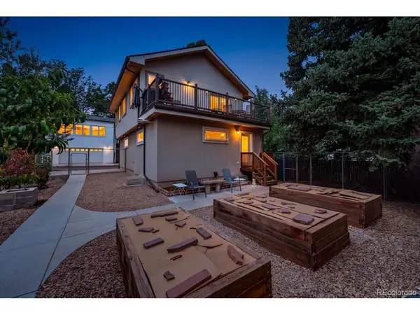 2006 Arapahoe, Golden, CO 80401