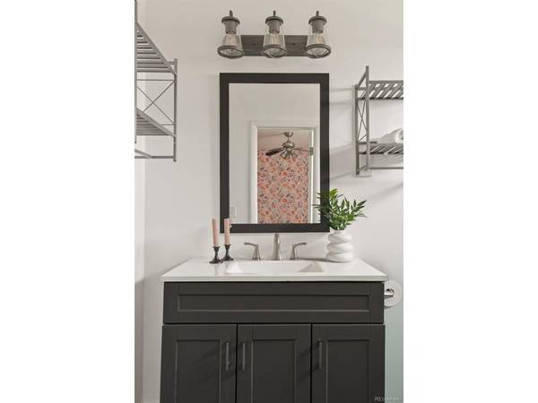 2169 W Warren, Englewood, CO 80110