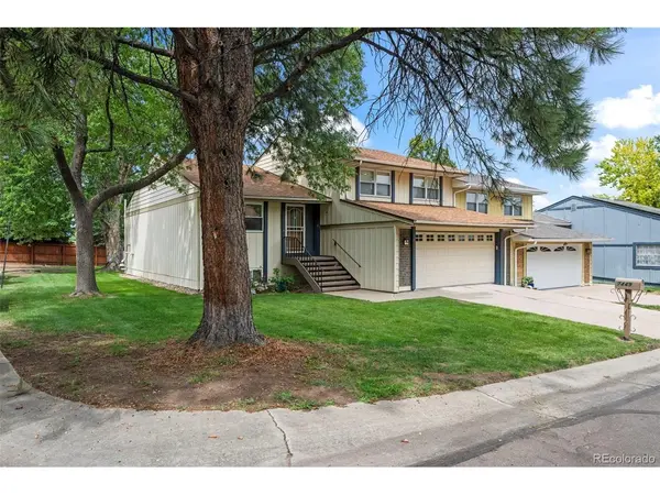 7449 W Maple, Lakewood, CO 80226