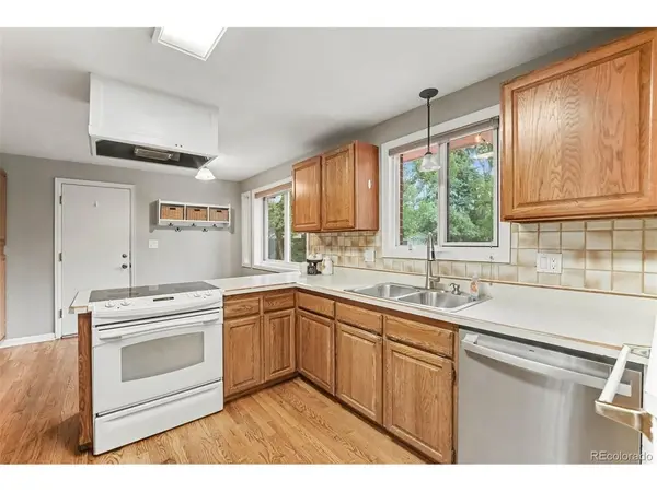 6255 S Cook, Littleton, CO 80121