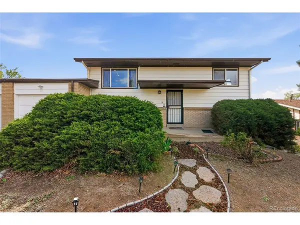 971 S Yarrow, Denver, CO 80226