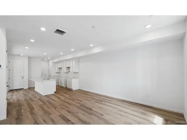 21391 E 67th, Aurora, CO 80019