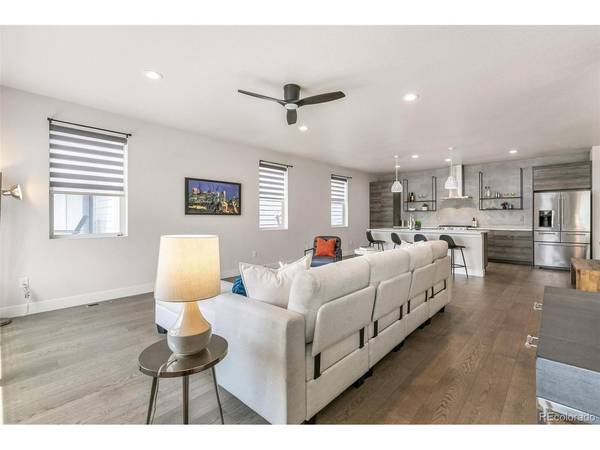 6275 King, Denver, CO 80221