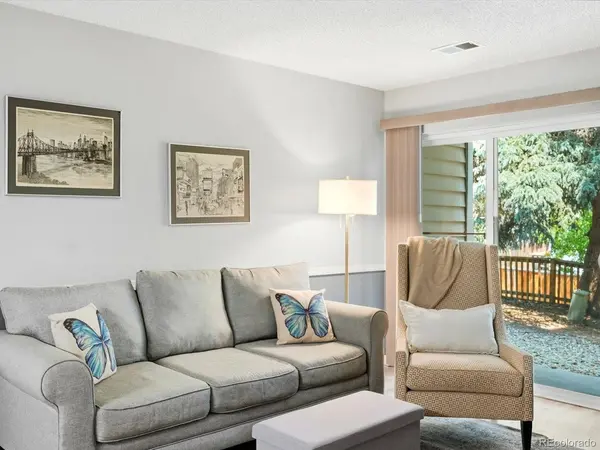7369 S Gore range #105, Littleton, CO 80127