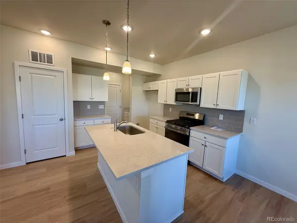 789 N Carrie, Watkins, CO 80137
