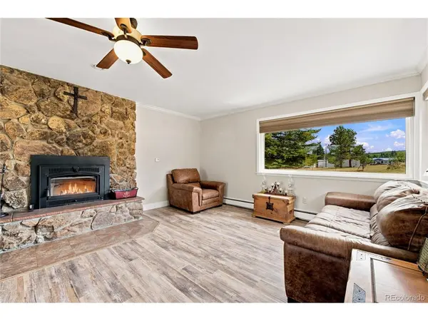 8087 Oak, Rye, CO 81069