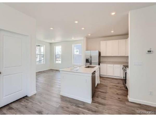 525 Aspen, Bennett, CO 80102