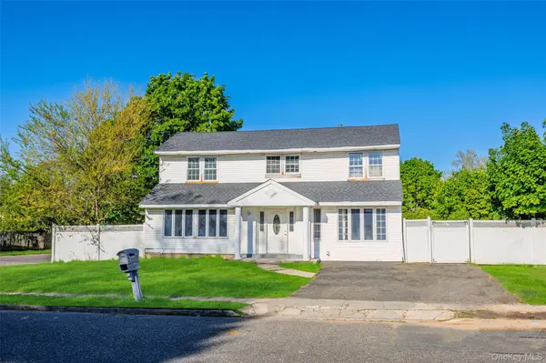 147 Branch AVE, Central Islip, NY 11722