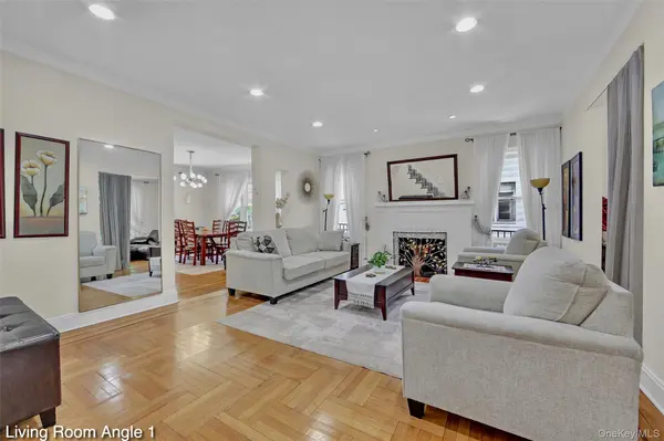 11116 76th DR, Forest Hills, NY 11375