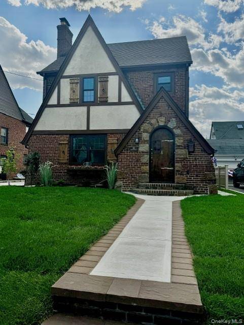 191 Brixton RD, Garden City, NY 11530