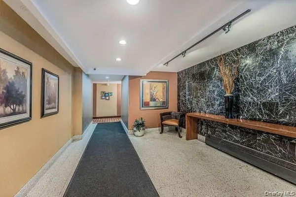 2750 Johnson AVE #7L, Bronx, NY 10463