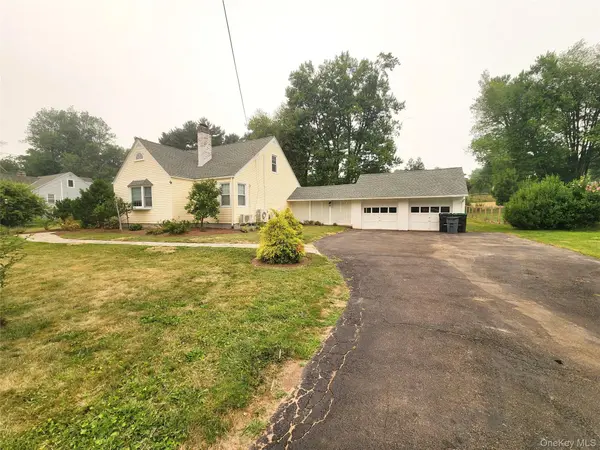 715 Lucas Avenue EXT, Hurley, NY 12443