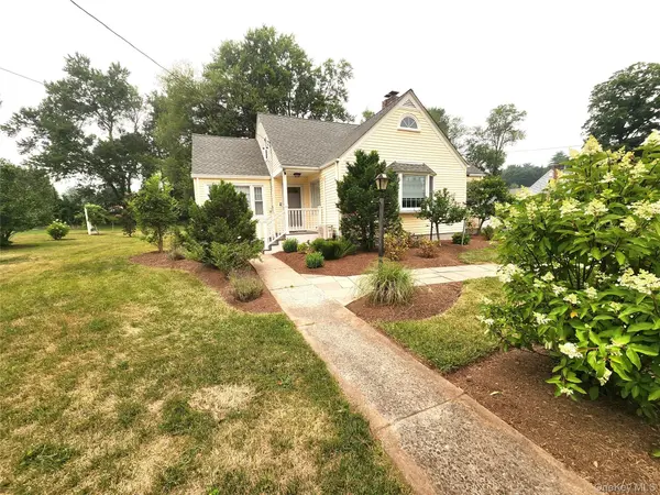 715 Lucas Avenue EXT, Hurley, NY 12443