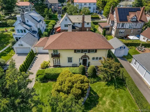 120 Lorraine AVE, Mount Vernon, NY 10553