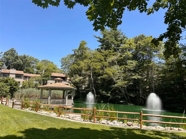 190 Alta TER, Jericho, NY 11753